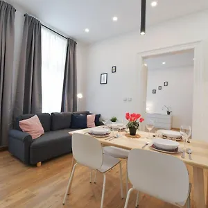  Apartamento Pat & Mat