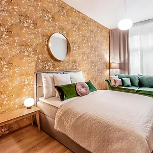  Apartamento Turnkey I Main Bus Station